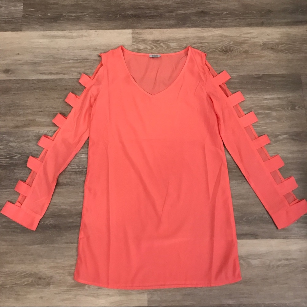 NEW - Tobi dress